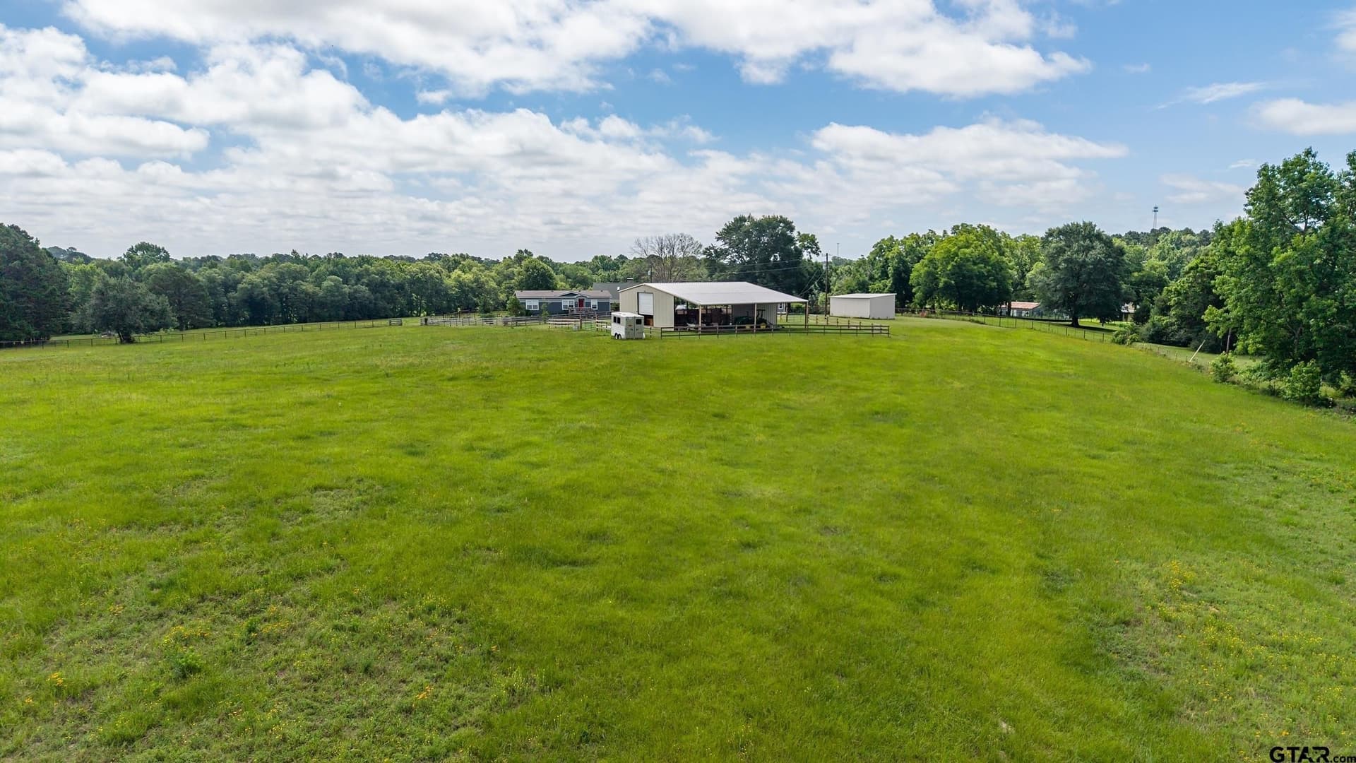 20.65 acres in Smith County featured view