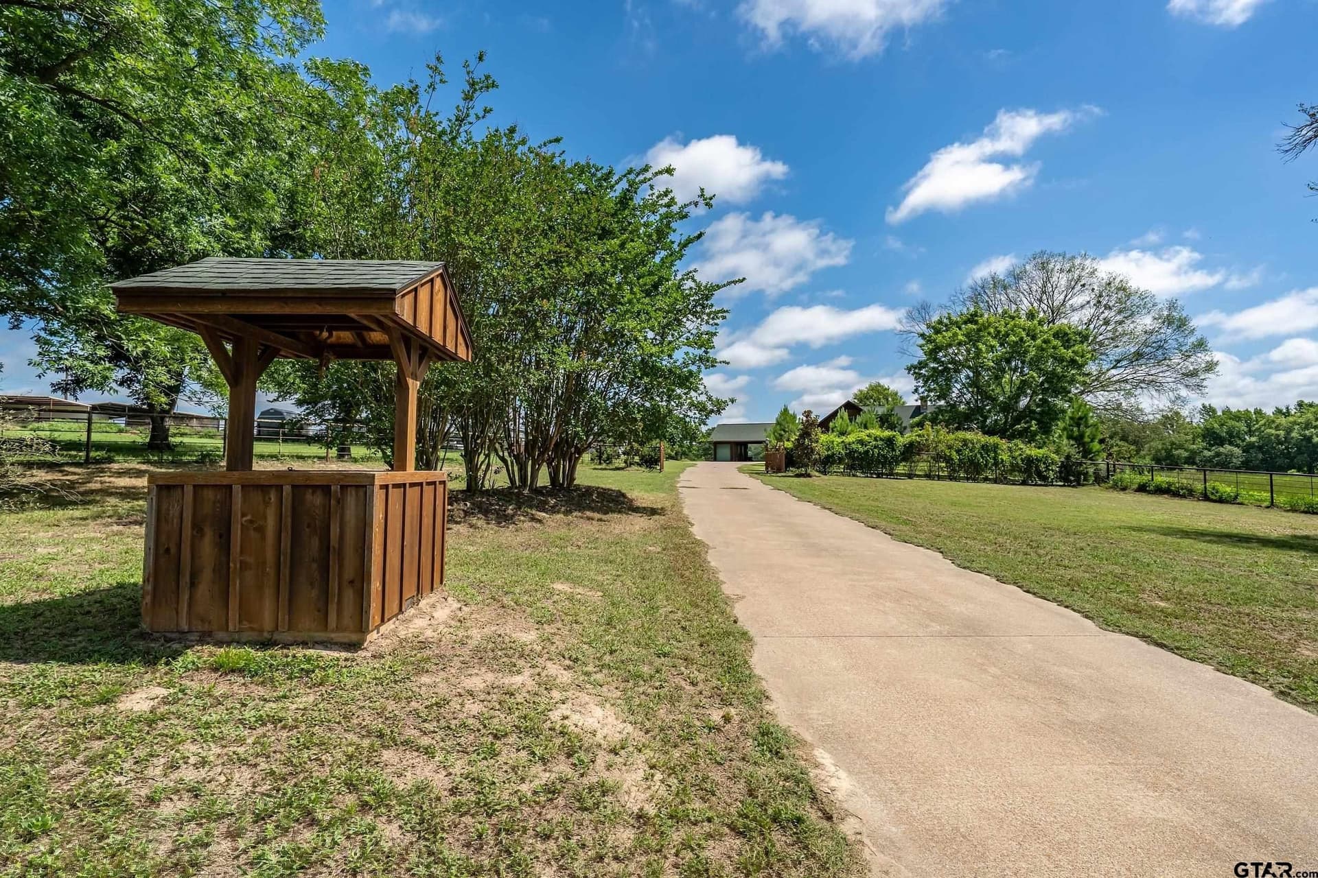 20.65 acres in Smith County - photo 48