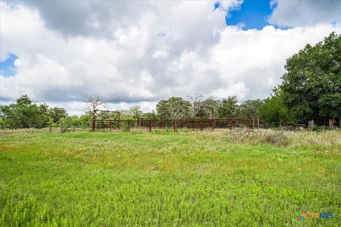 135.94 acres in Fayette County - photo 26