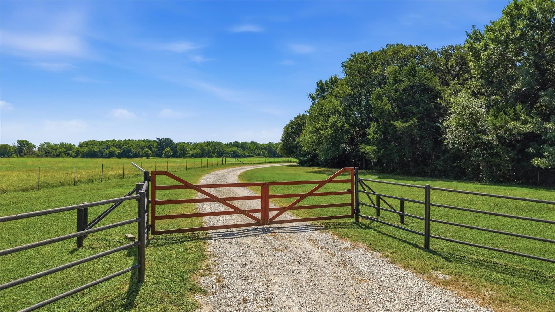 10.83 acres in Cooke County - photo 36