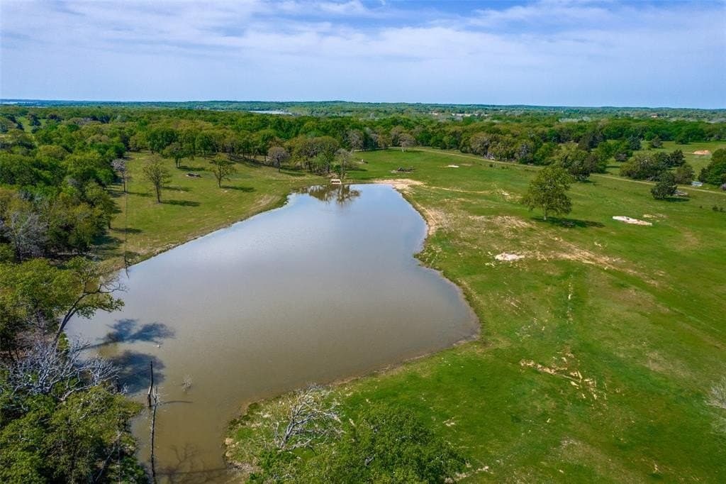 11 acres in Cooke County featured view