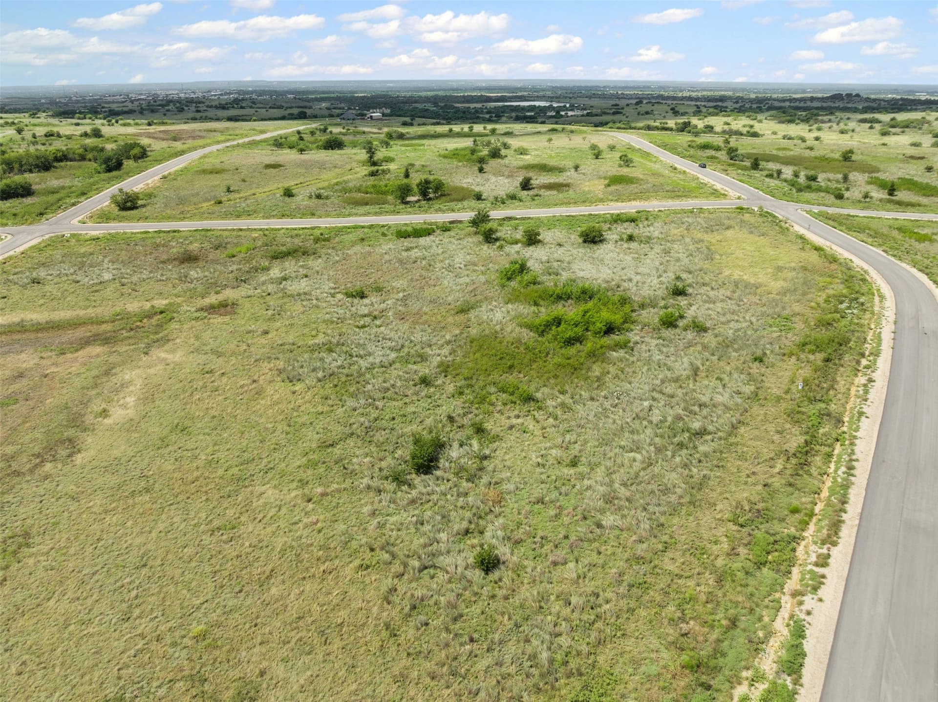 1.94 acres in Hood County gallery image 4