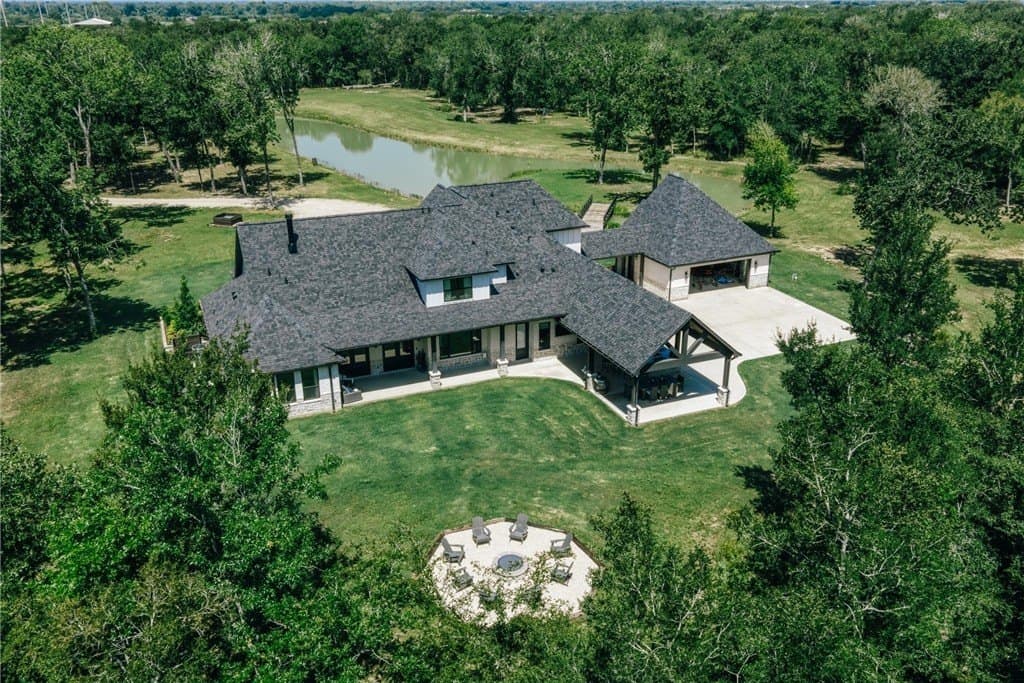 17.65 acres in WALLER County - photo 4