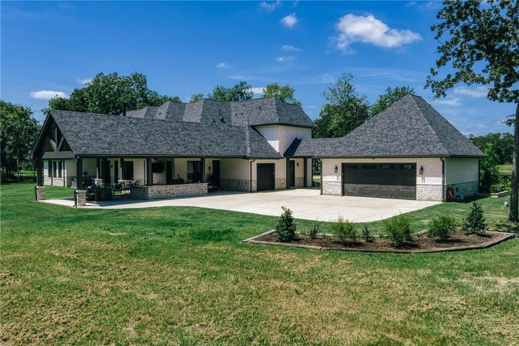 17.65 acres in WALLER County - photo 5
