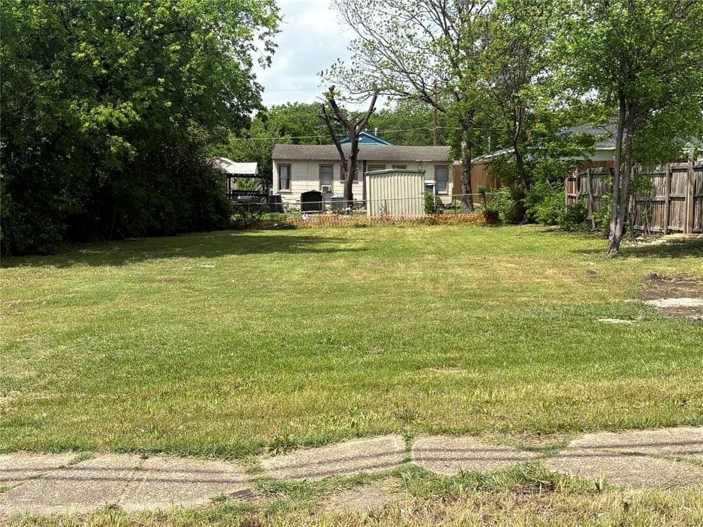 0.14 acres in Dallas County gallery image 3