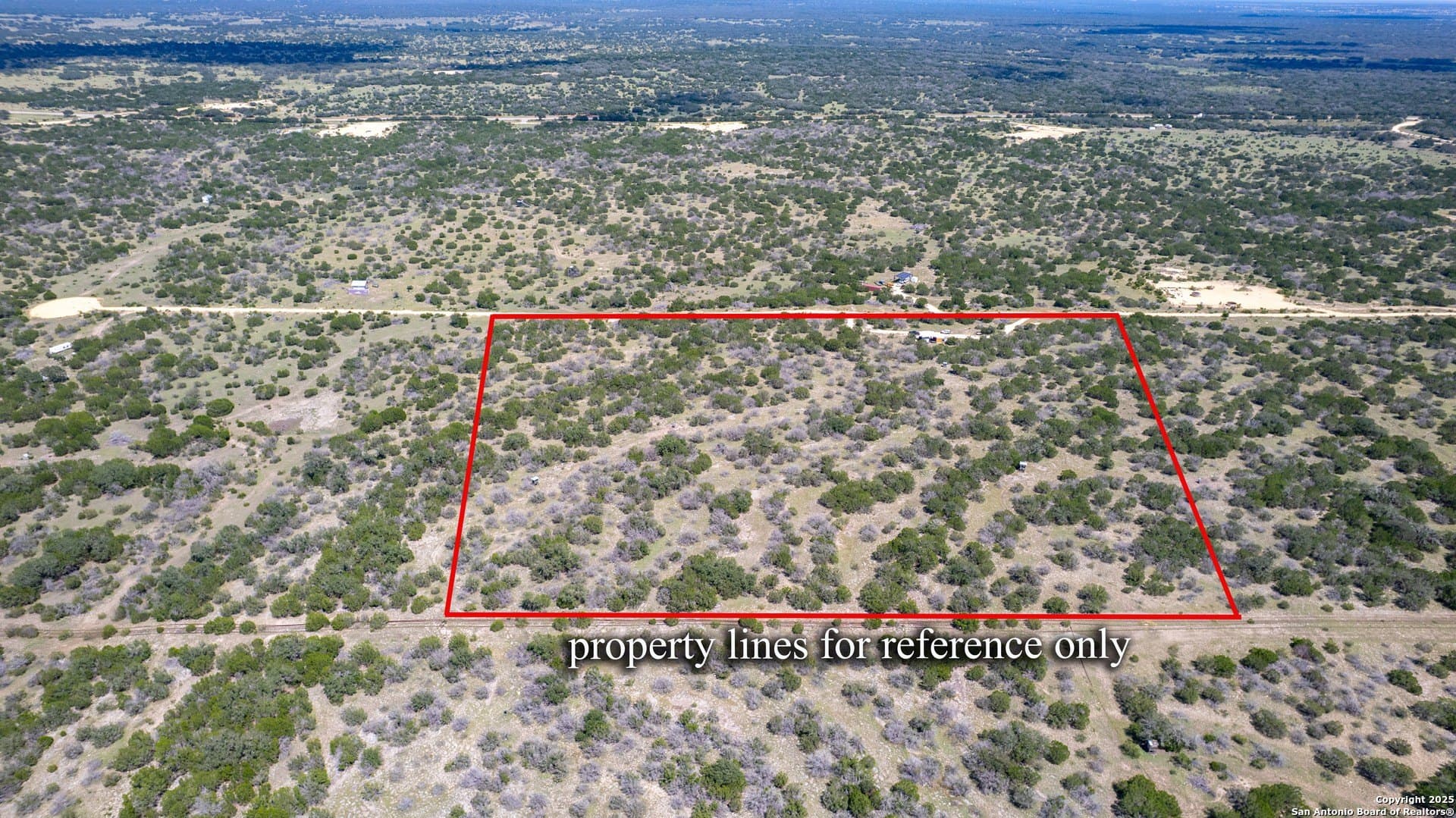 20.99 acres in Edwards County gallery image 2