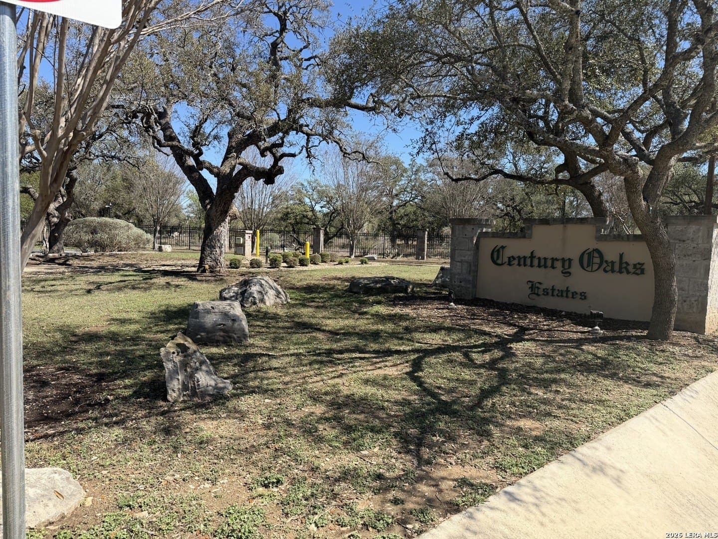 1.28 acres in Bexar County gallery image 4