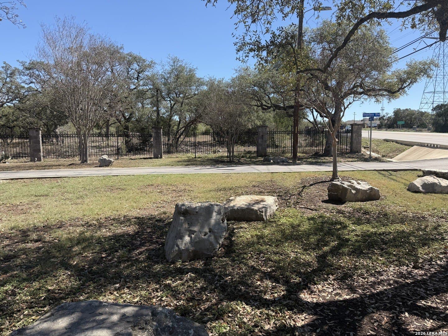 1.28 acres in Bexar County - photo 6