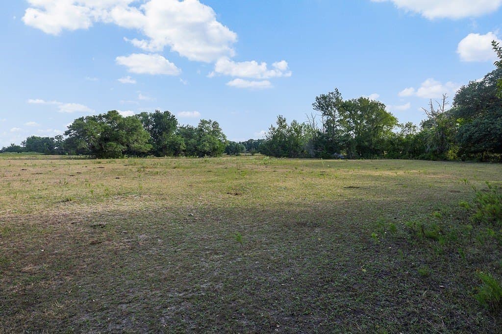 21.89 acres in Fayette County - photo 12