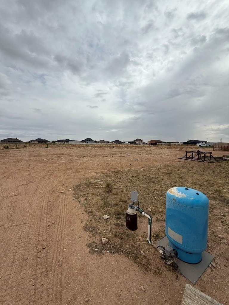 1.11 acres in Midland County gallery image 4