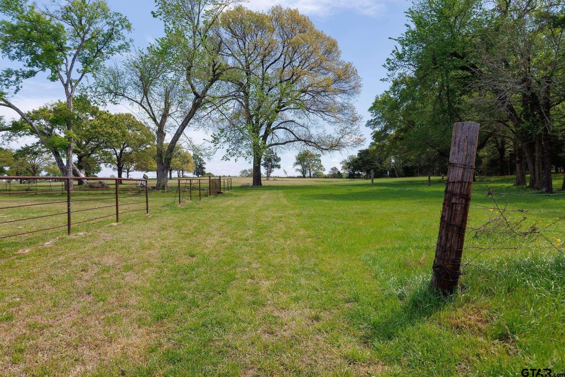 76.56 acres in Van Zandt County