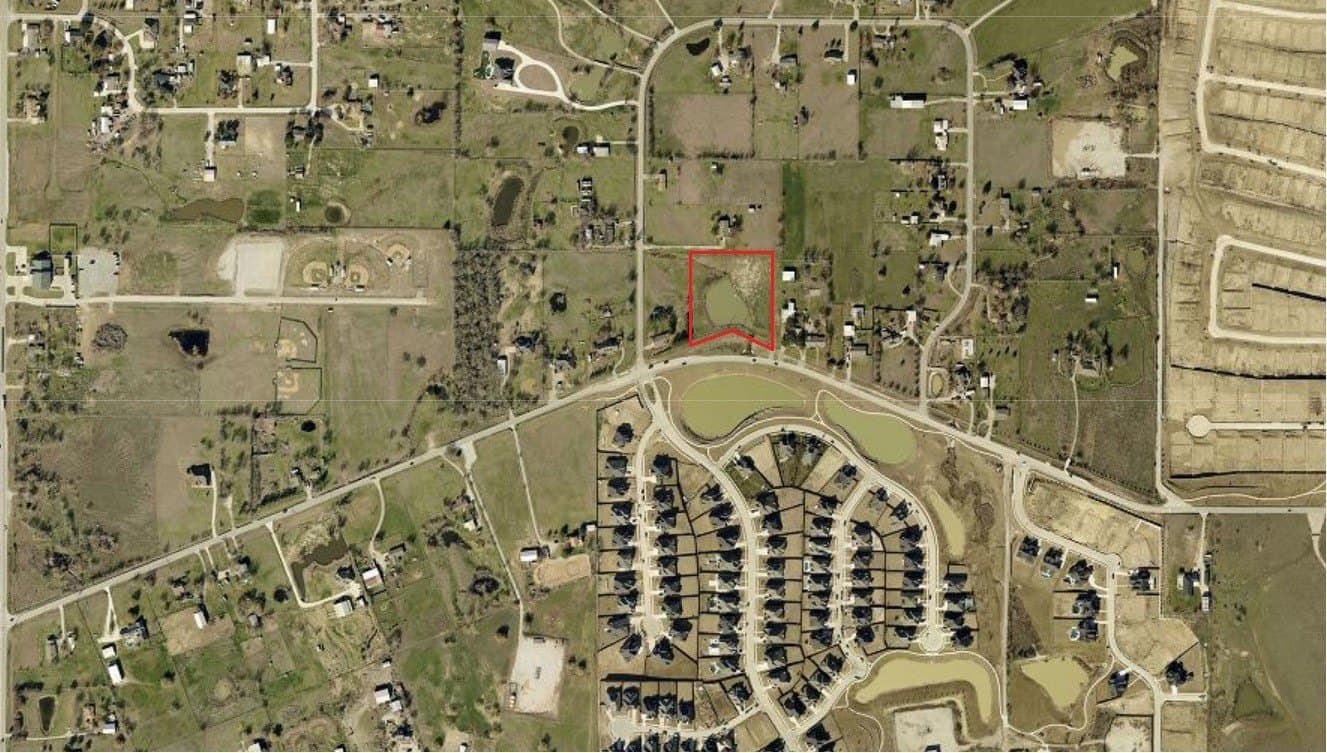 2.96 acres in Tarrant County - photo 5