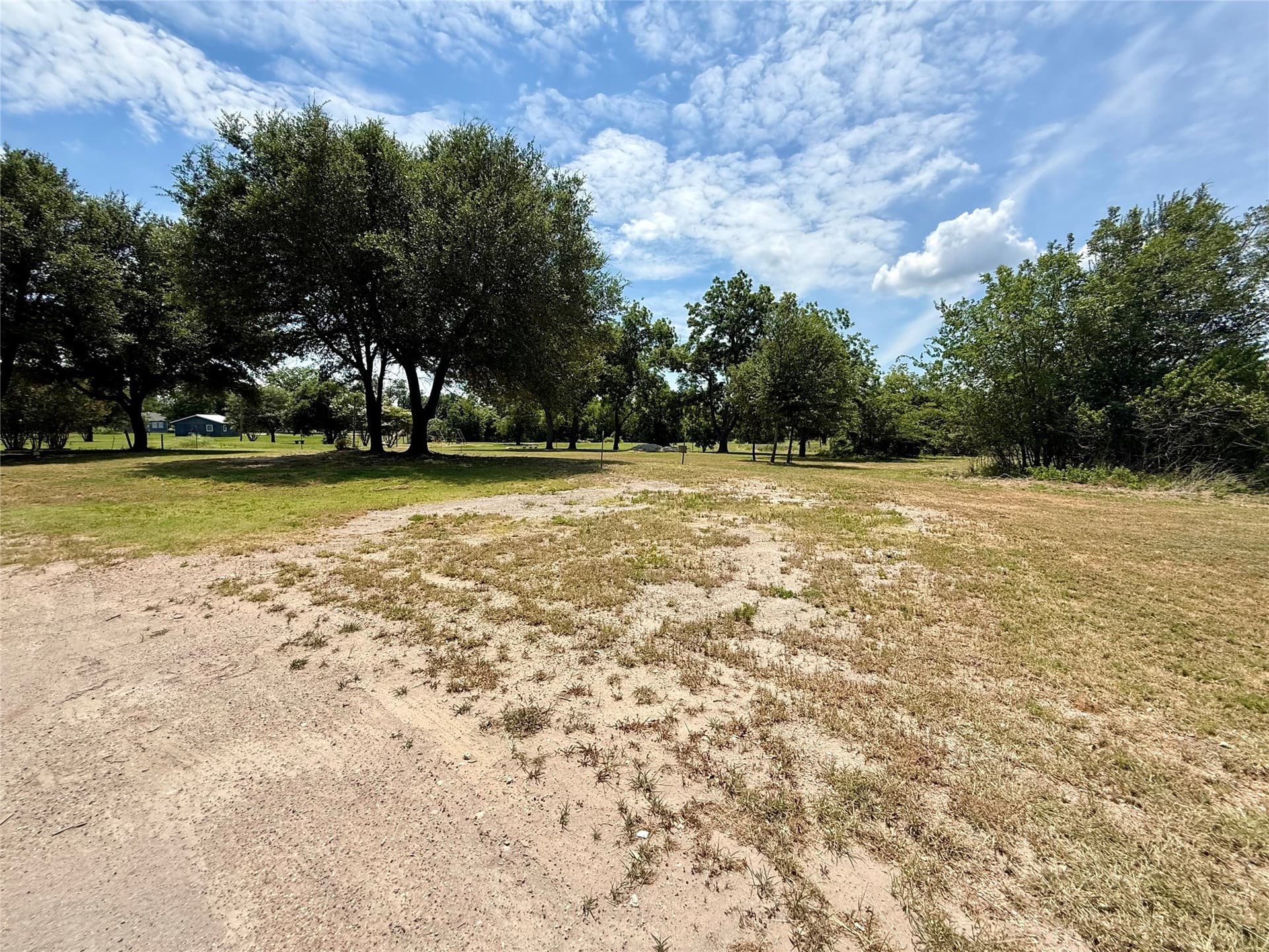 0.92 acres in Robertson County - photo 15