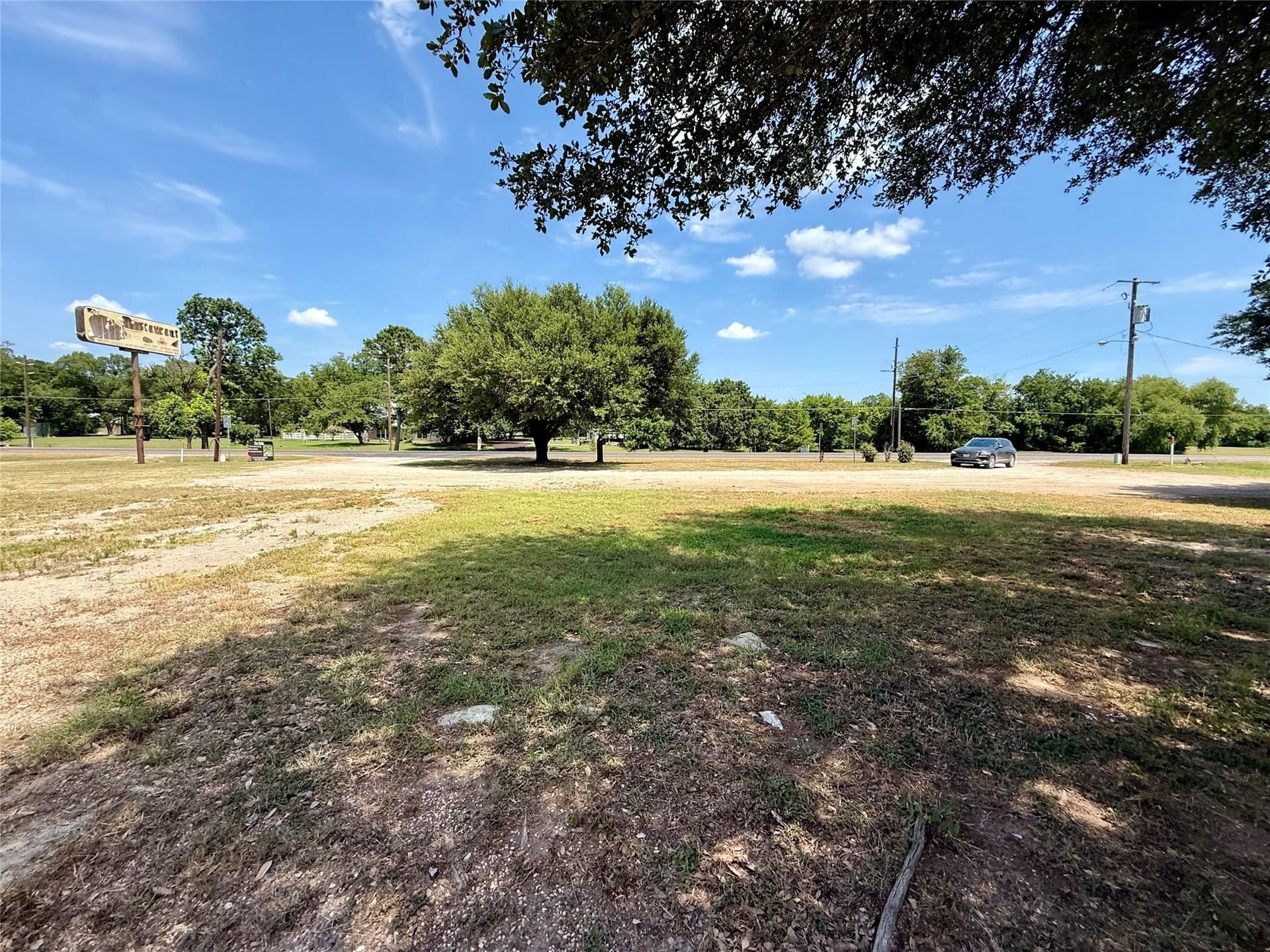 0.92 acres in Robertson County - photo 18