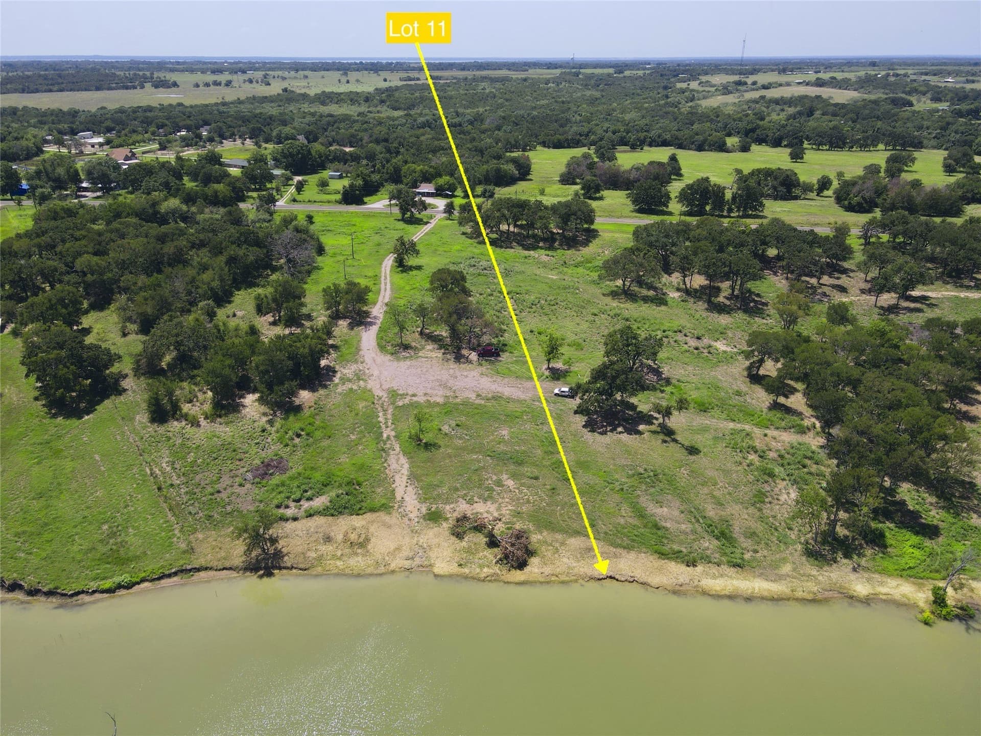1.02 acres in Navarro County - photo 19