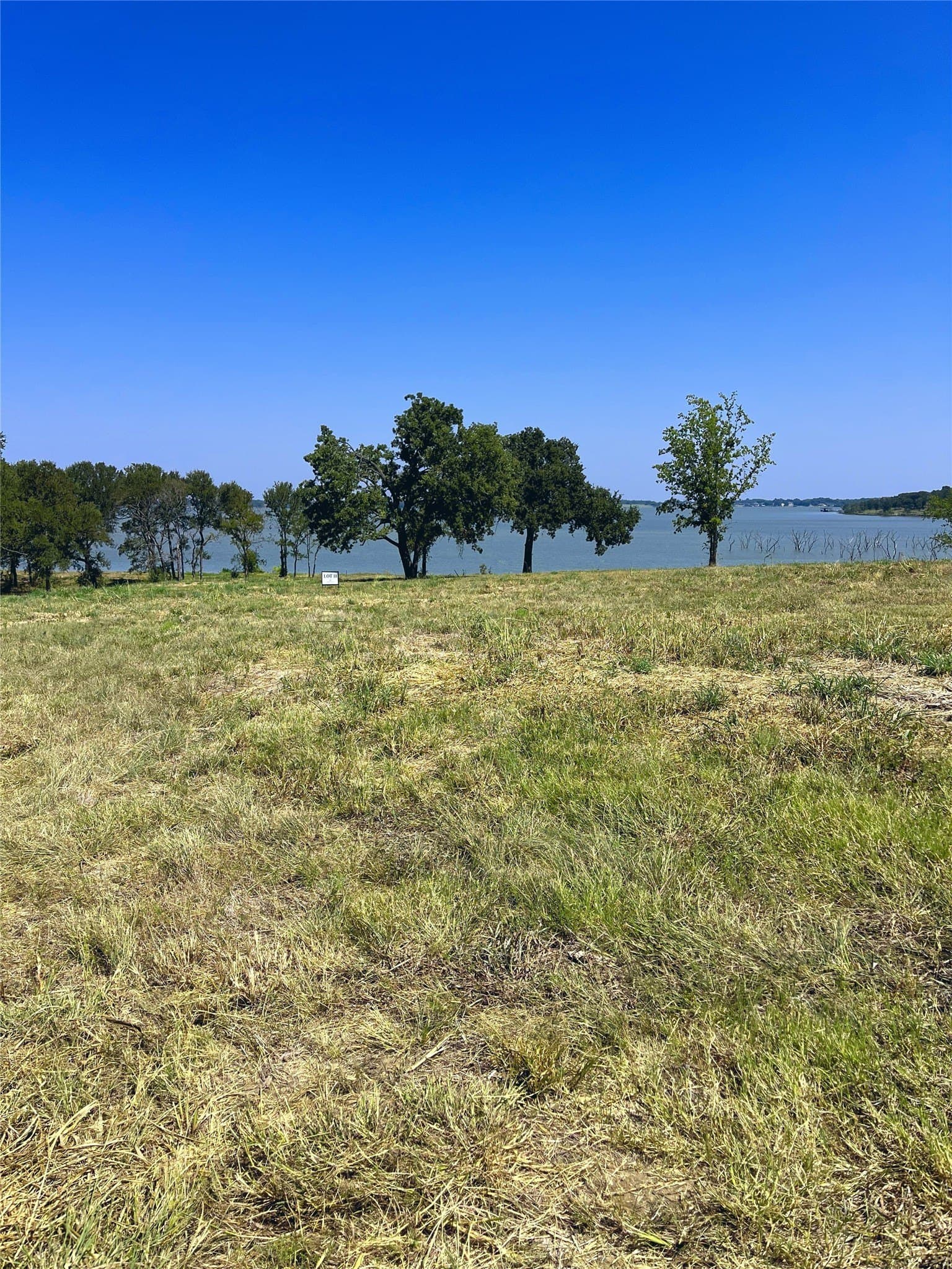 1.02 acres in Navarro County - photo 27