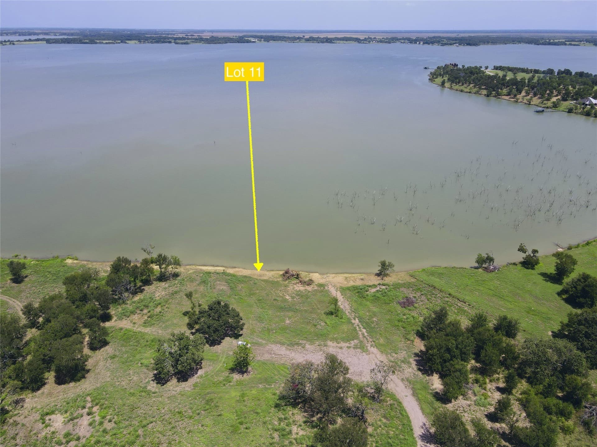 1.02 acres in Navarro County - photo 16