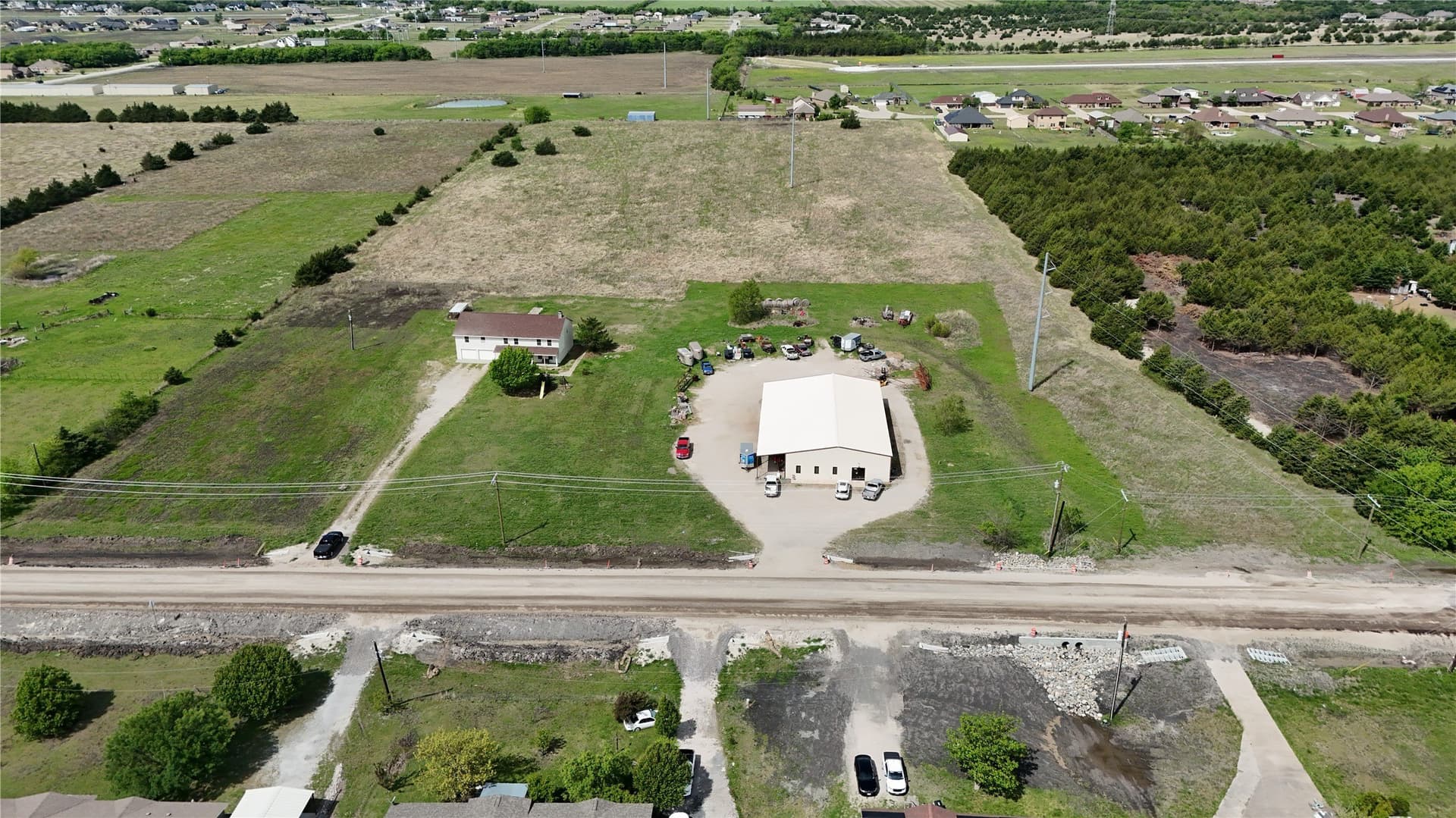 14.4 acres in Collin County - photo 2