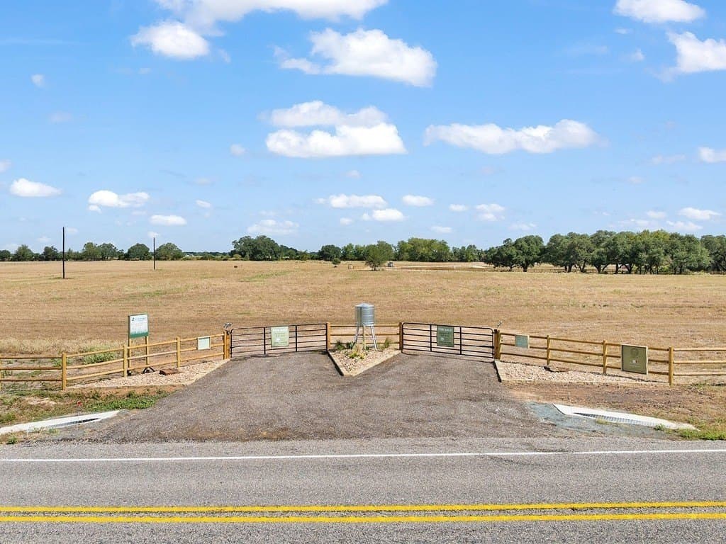 6.07 acres in Fayette County - photo 5
