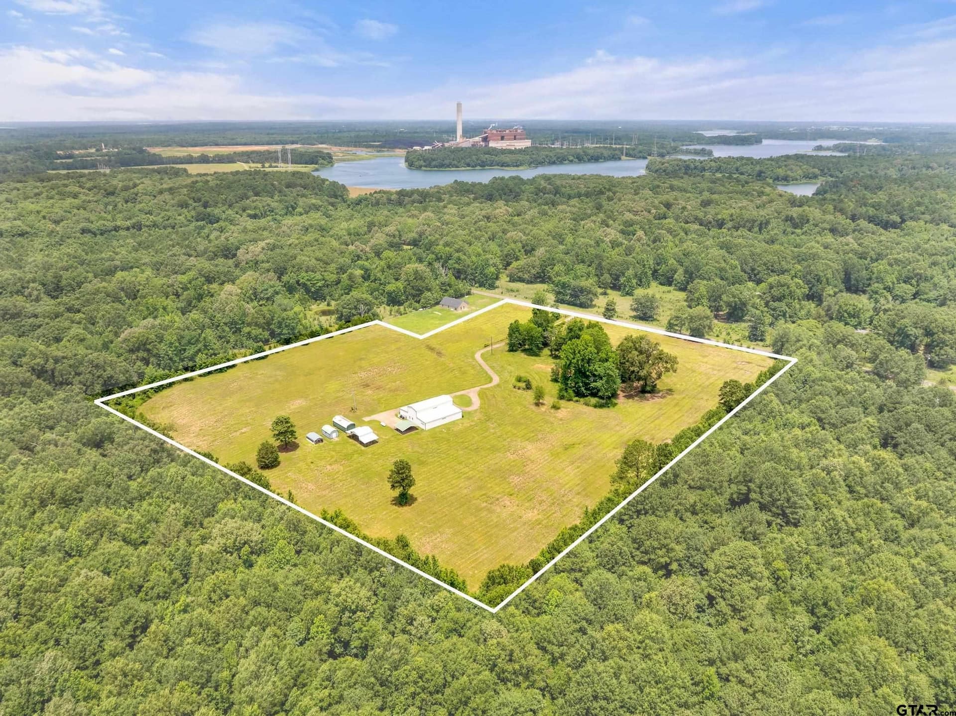 13 acres in Titus County - photo 40