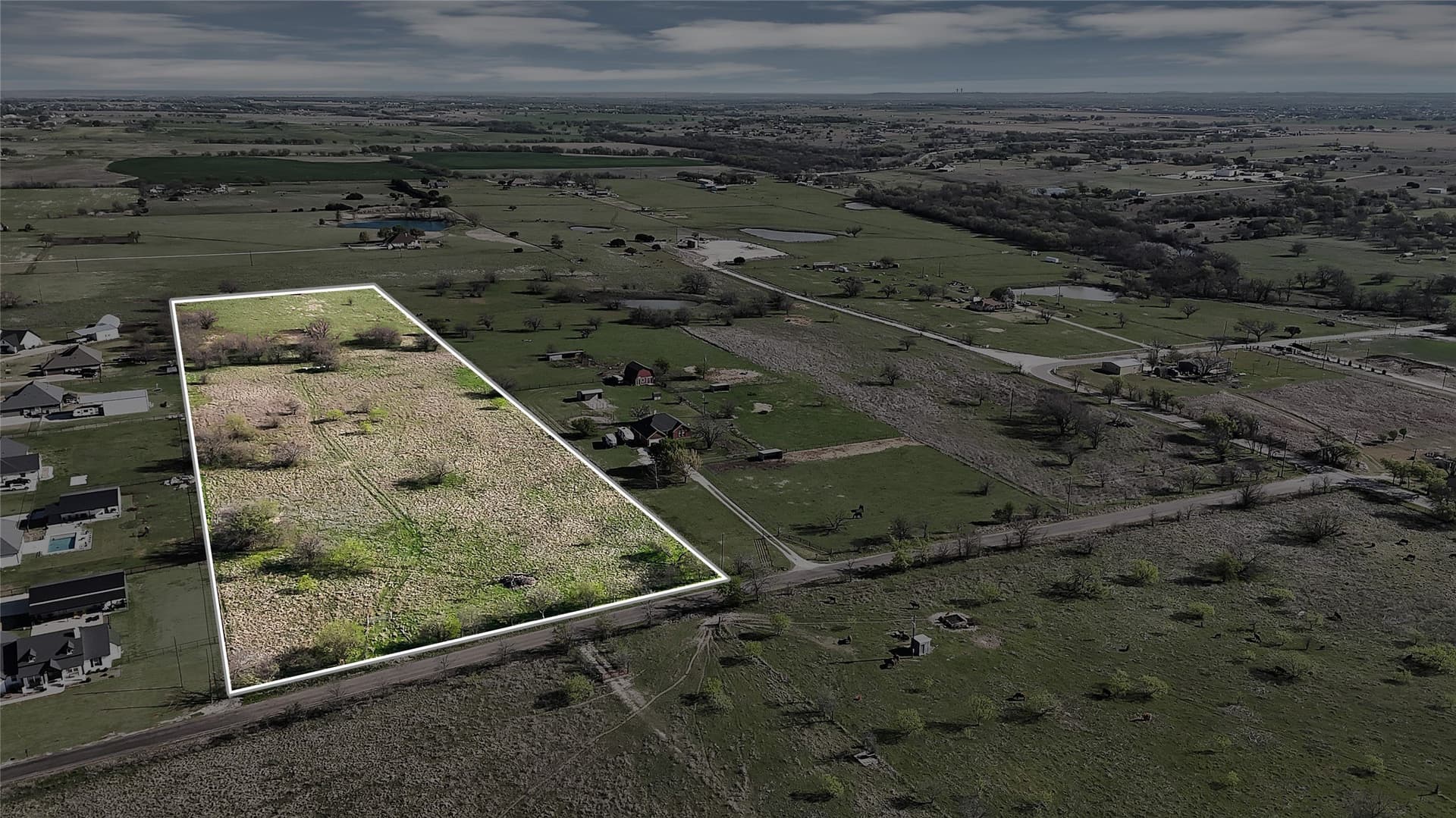 10.55 acres in Johnson County gallery image 3