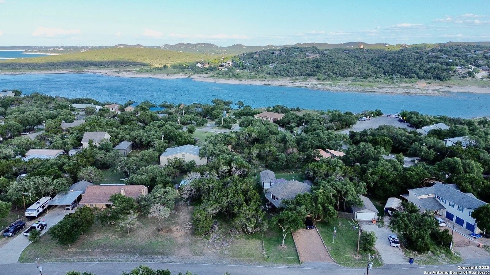 0.32 acres in Comal County - photo 10