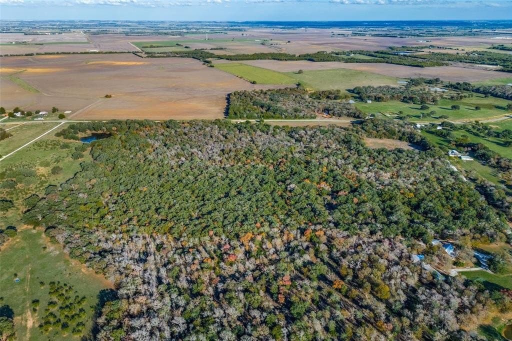 173 acres in Hill County