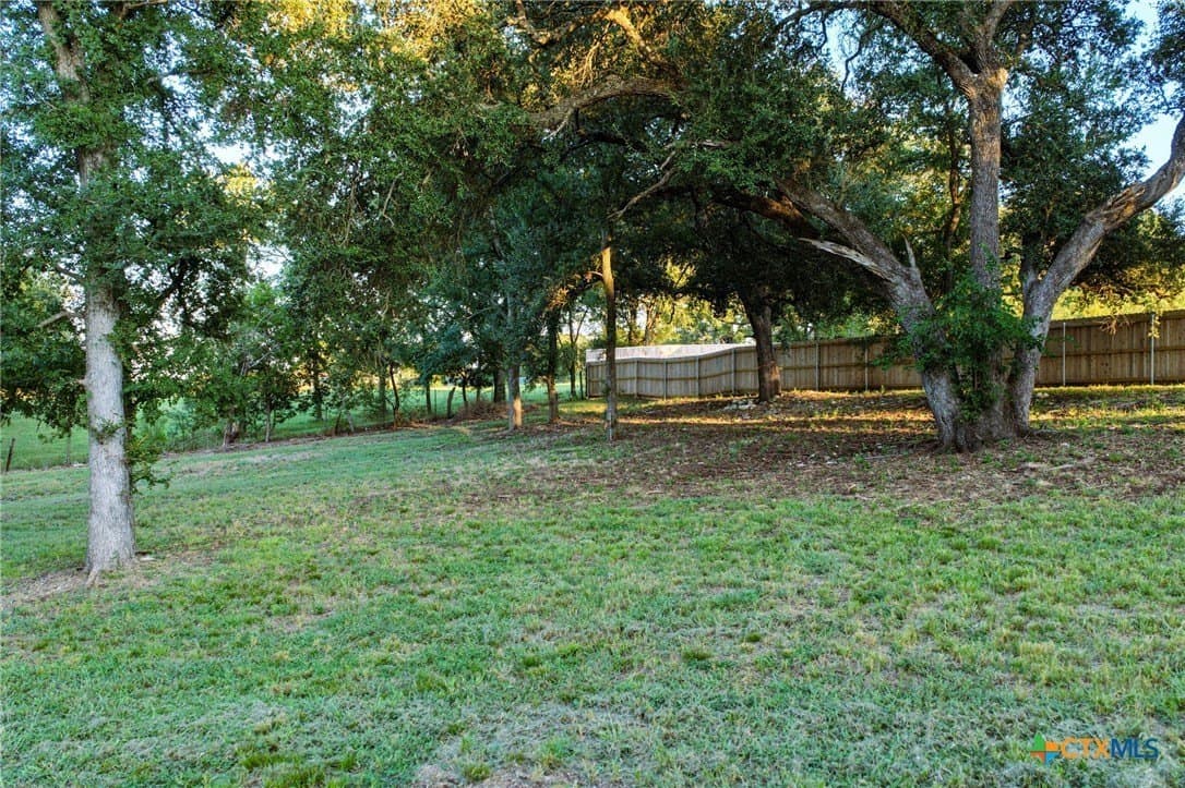 1.45 acres in Bell County - photo 5
