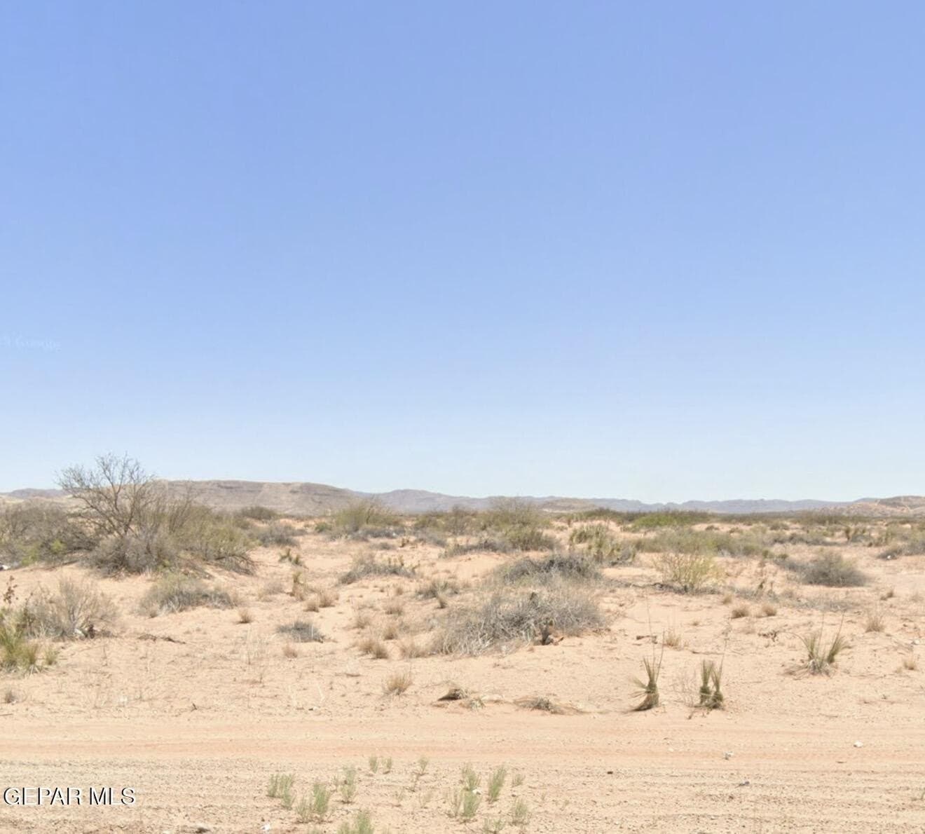 0.3 acres in El Paso County gallery image 3