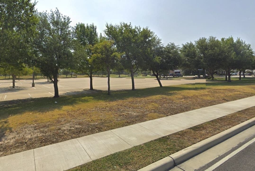 1.42 acres in Tarrant County - photo 4