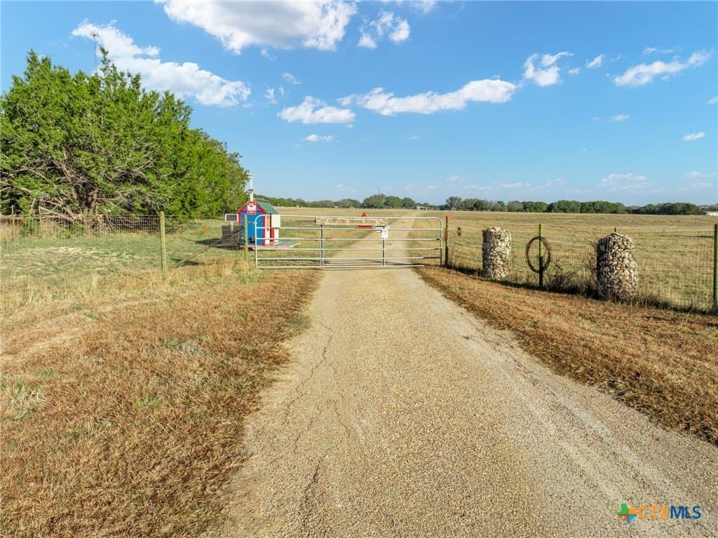 34.5 acres in Lampasas County gallery image 4