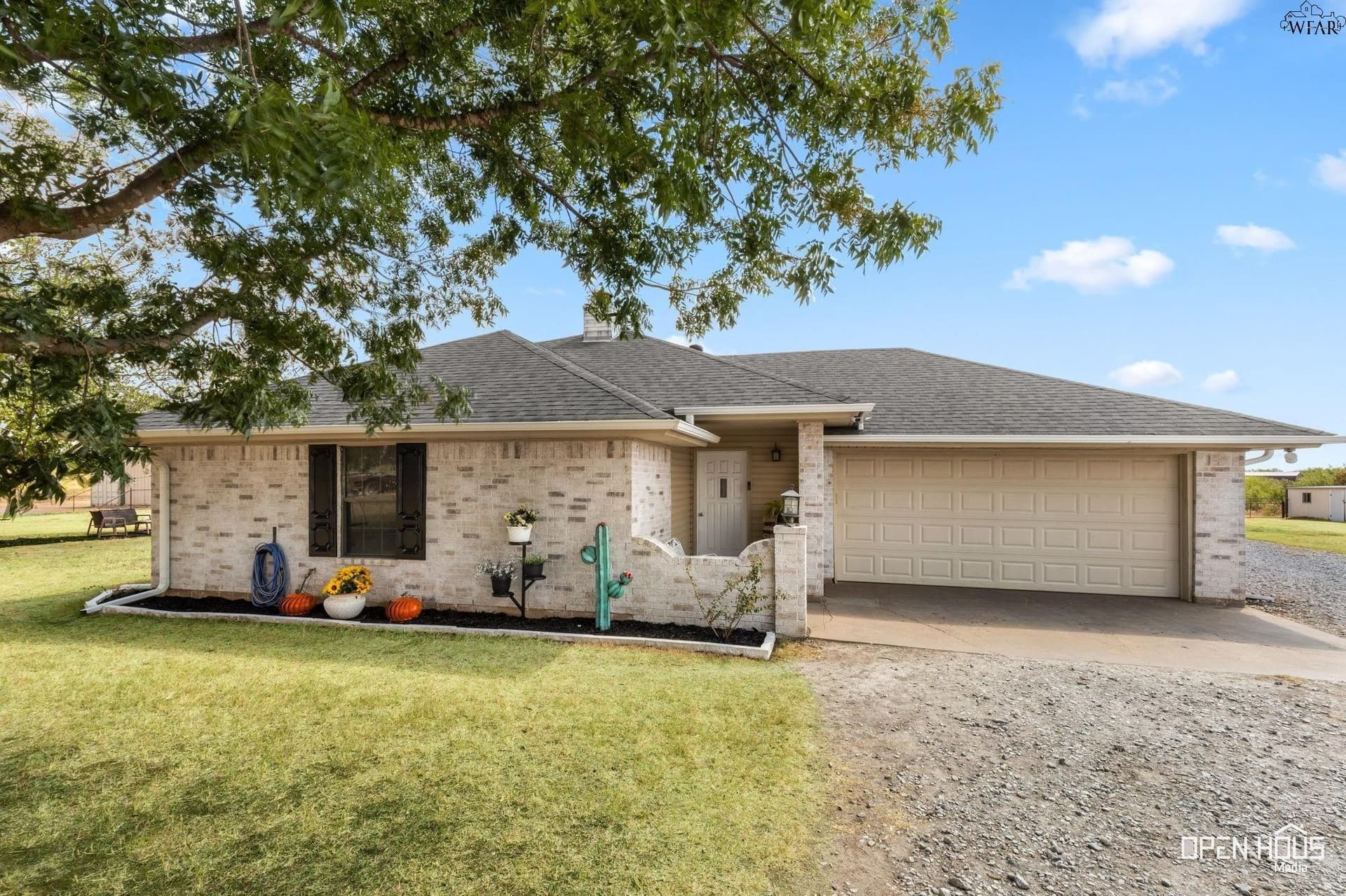 10 acres in Clay County - photo 2