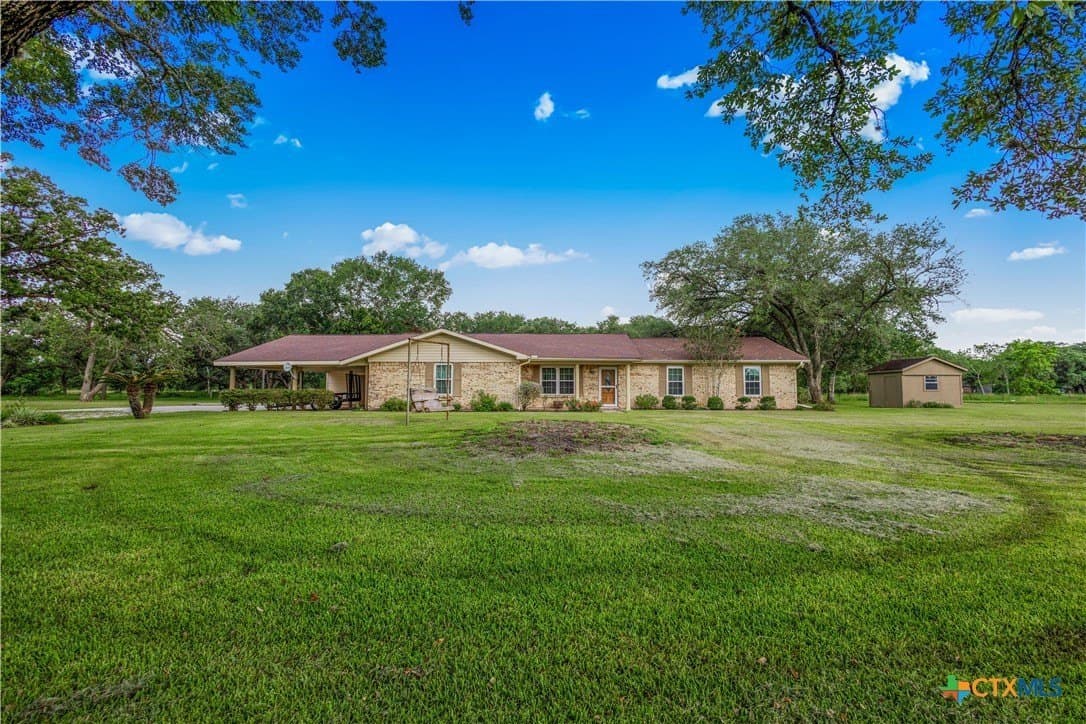 15 acres in Jackson County