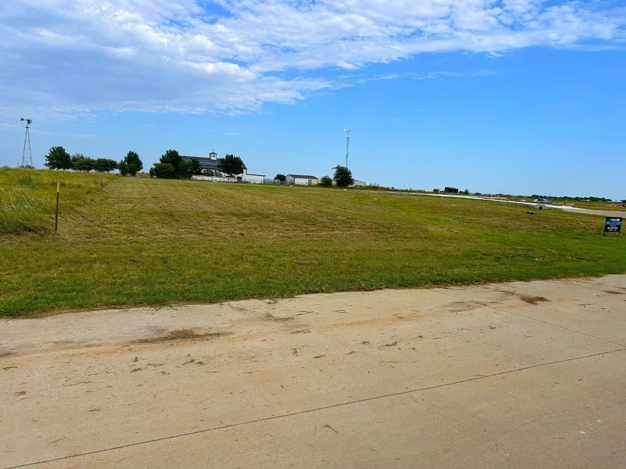 1.32 acres in Johnson County - photo 10