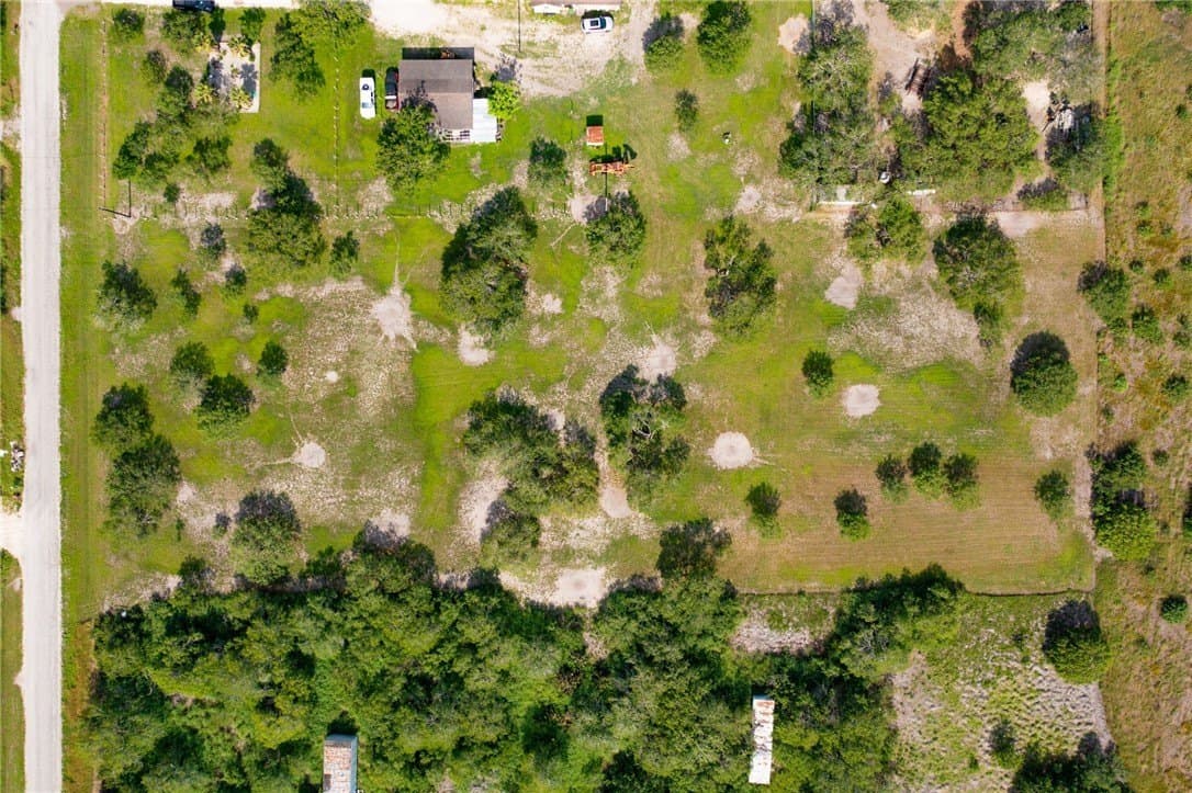2 acres in Nueces County gallery image 3