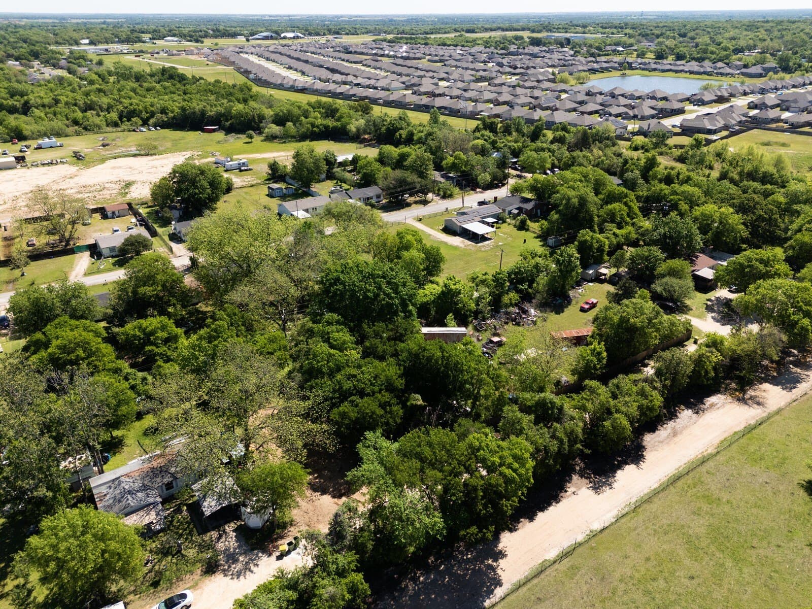 0.37 acres in McLennan County - photo 6