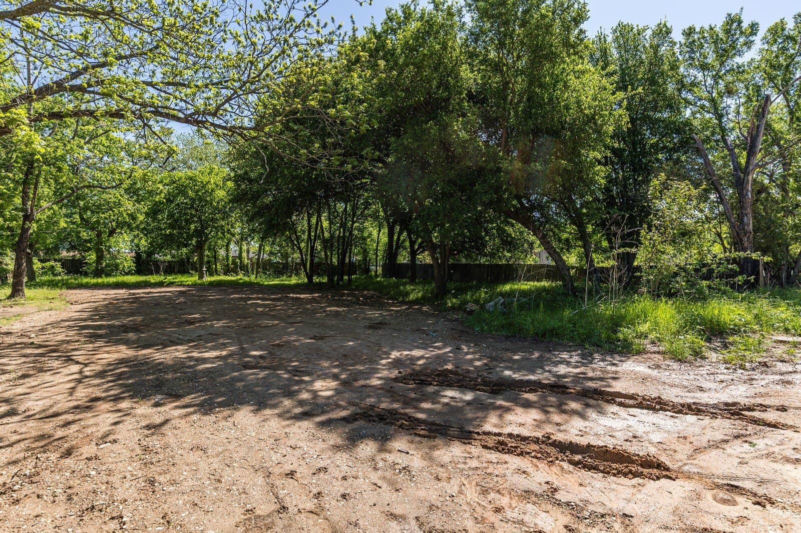 0.37 acres in McLennan County - photo 9