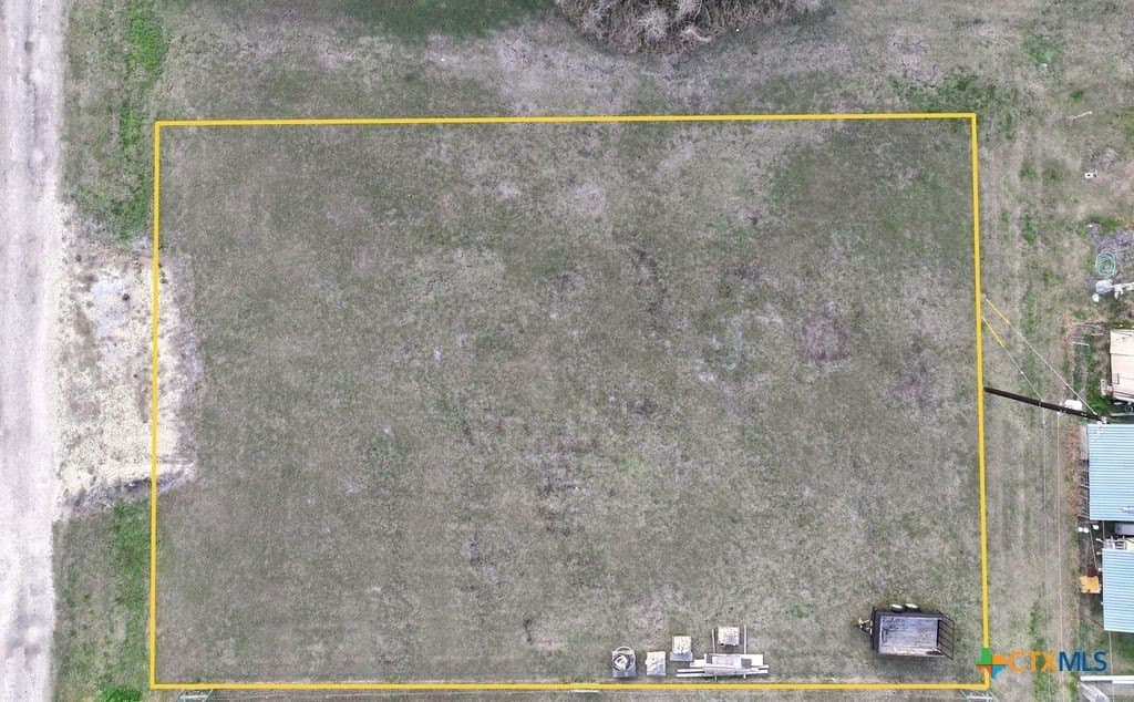 0.33 acres in Calhoun County gallery image 2