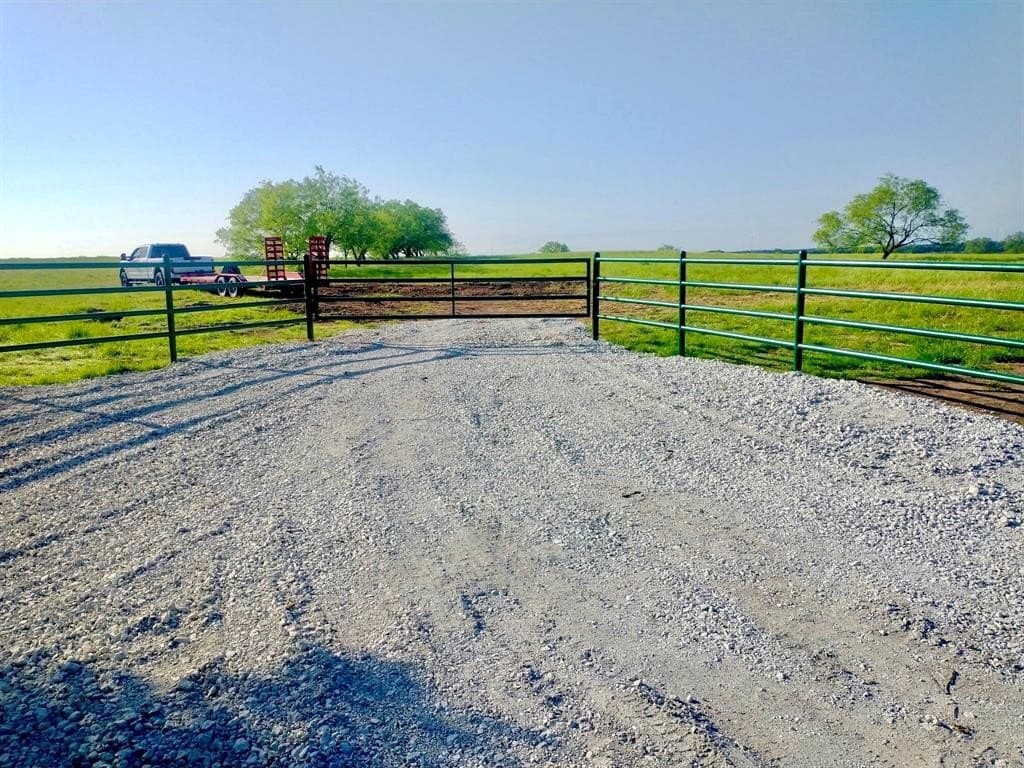 10 acres in Limestone County