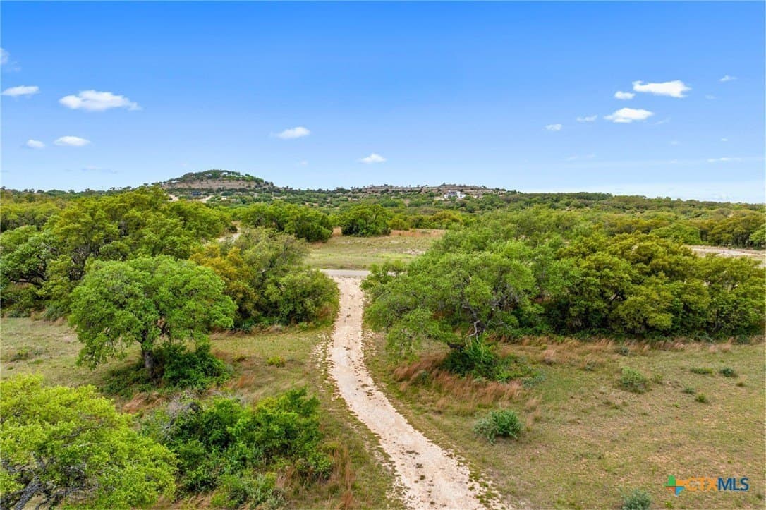 7.01 acres in Blanco County gallery image 3