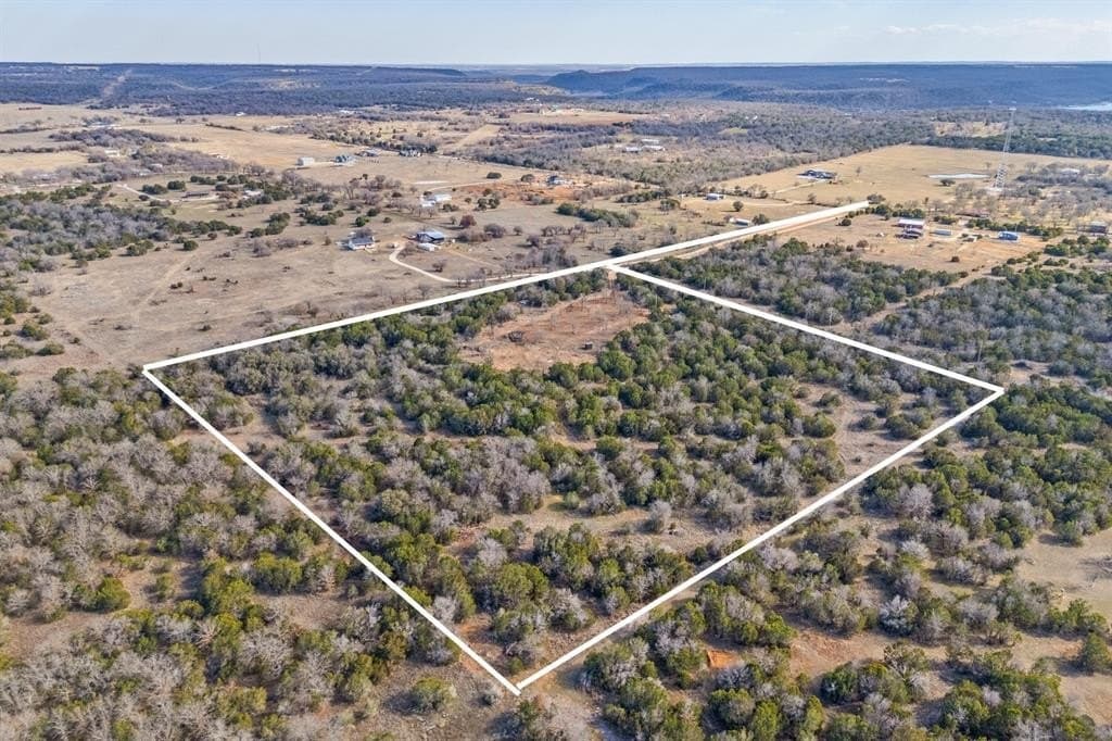 18.74 acres in Palo Pinto County