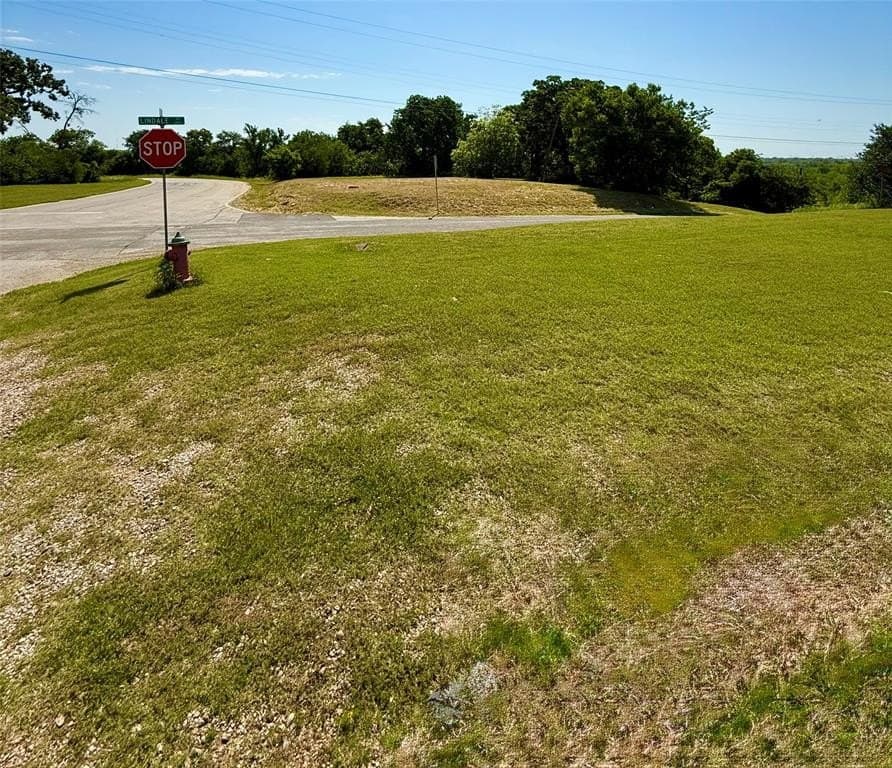 1.04 acres in Tarrant County gallery image 4
