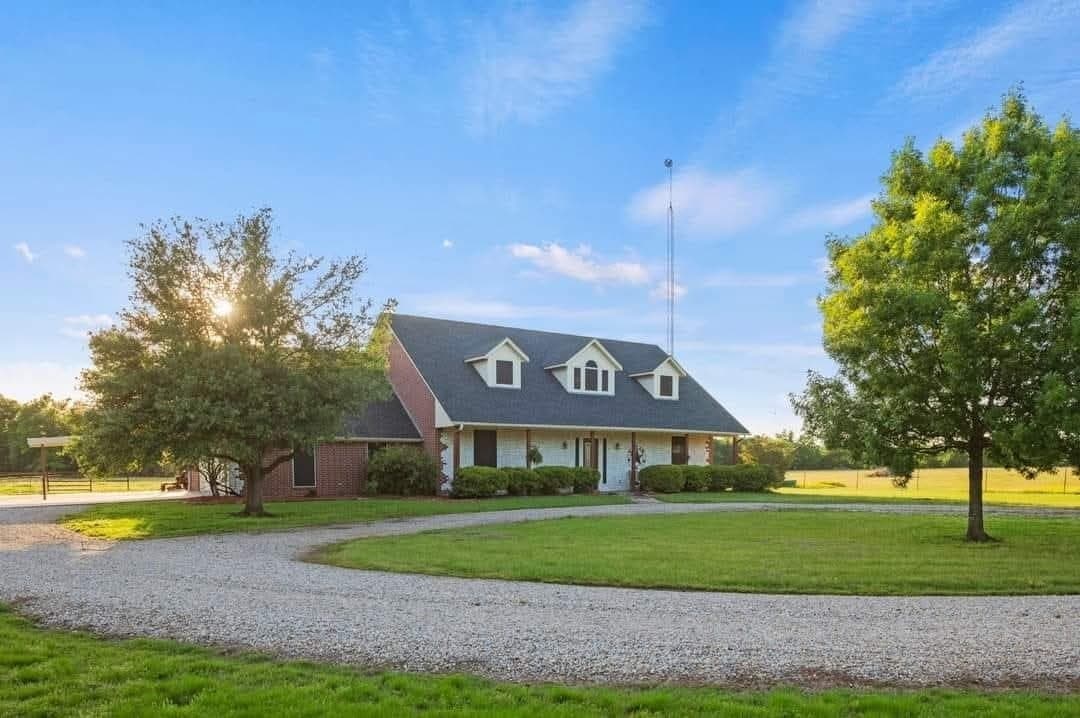10.55 acres in Hopkins County - photo 2