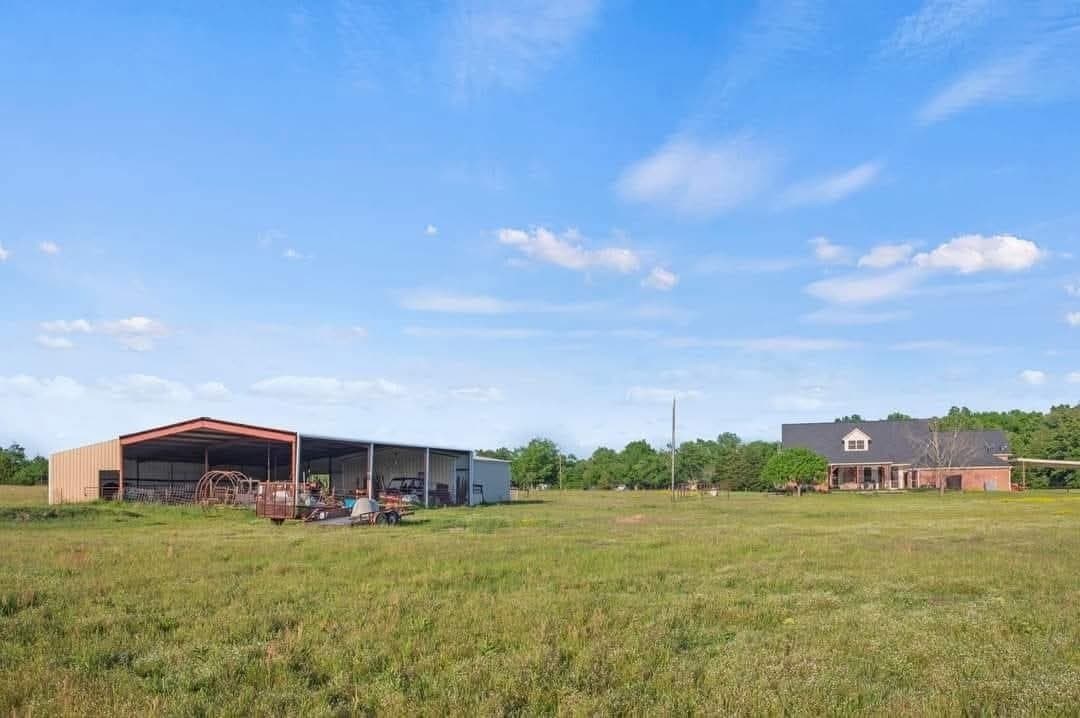 10.55 acres in Hopkins County - photo 12