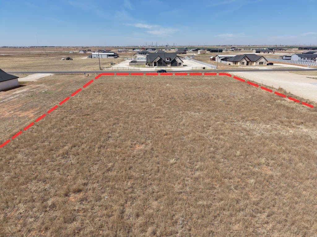 1.89 acres in Gaines County gallery image 2