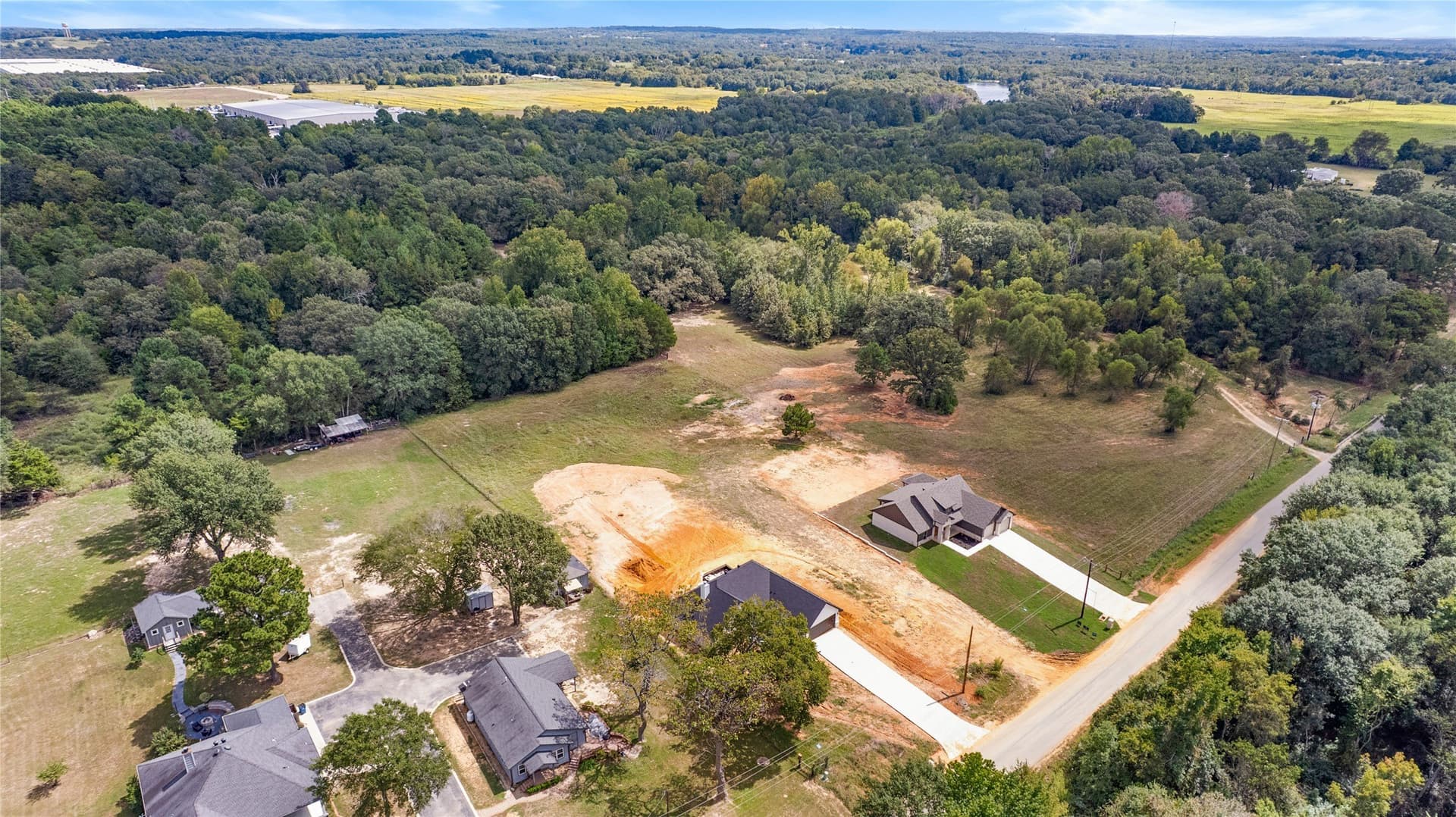 0.52 acres in Smith County - photo 5