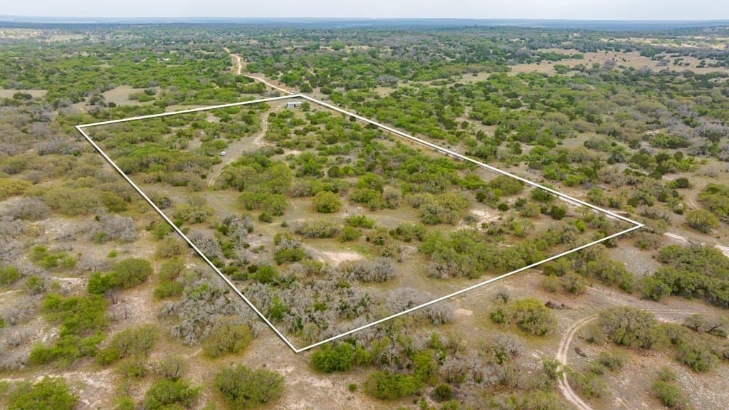16.4 acres in Gillespie County gallery image 2