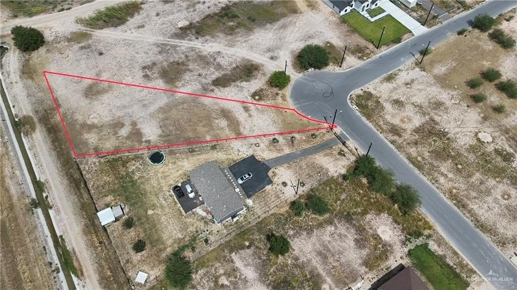 0.5 acres in Hidalgo County - photo 4