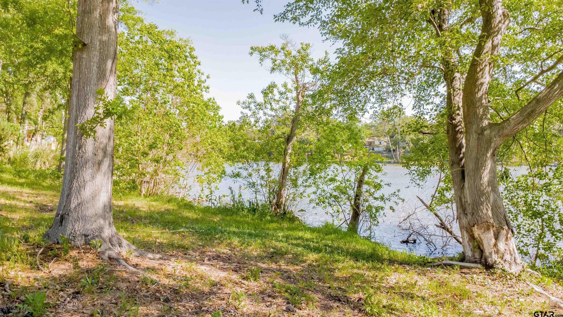 0.52 acres in Smith County - photo 19