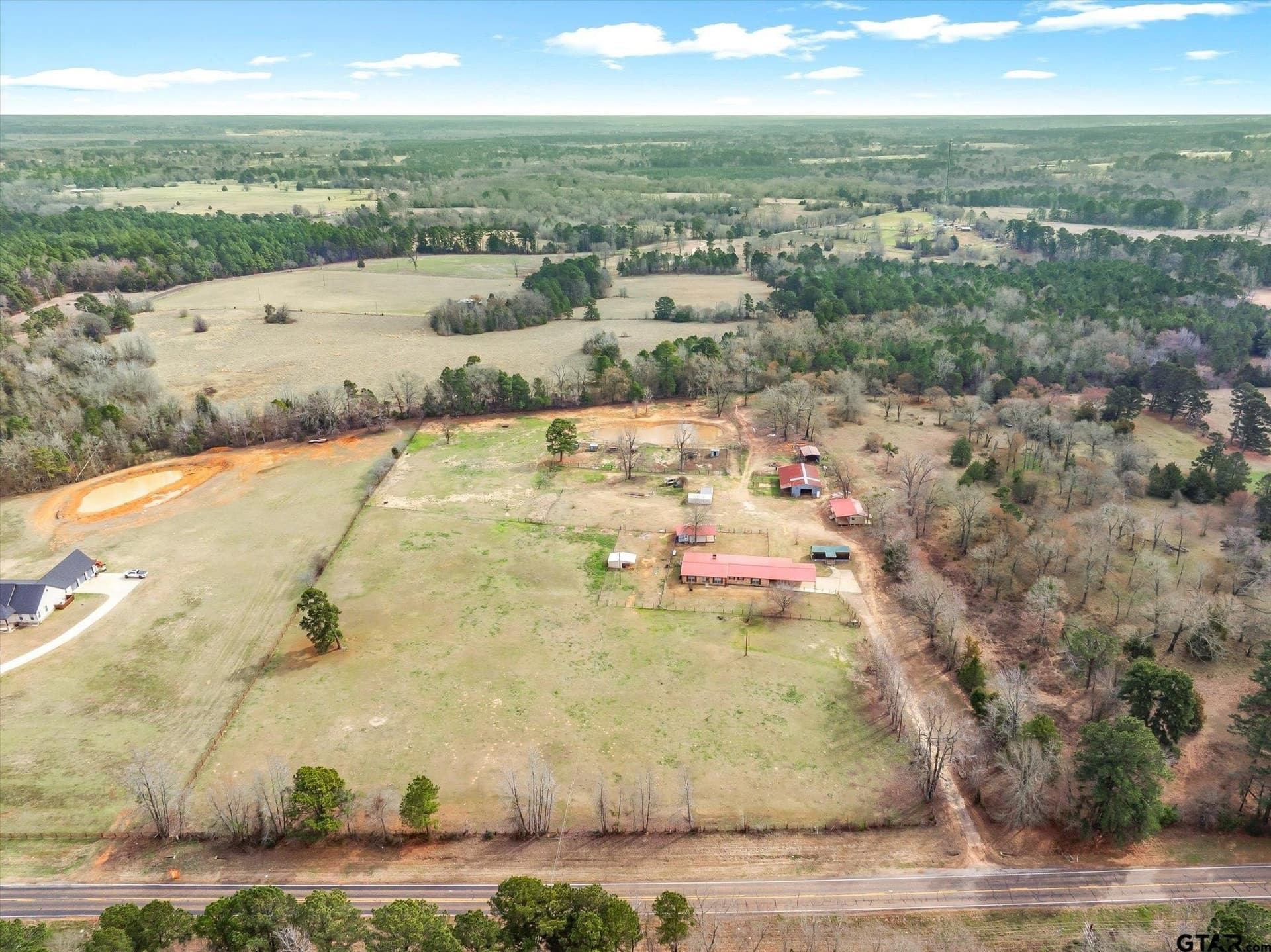 9.85 acres in Upshur County gallery image 3